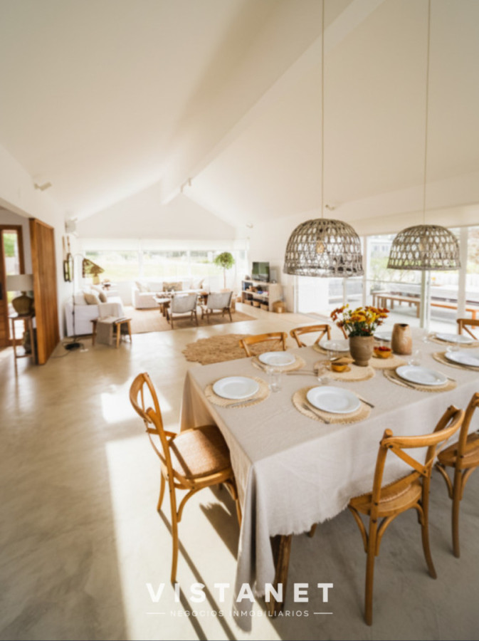 Casa ID.292 - Venta de Gran Residencia en Barrio Privado - José Ignacio