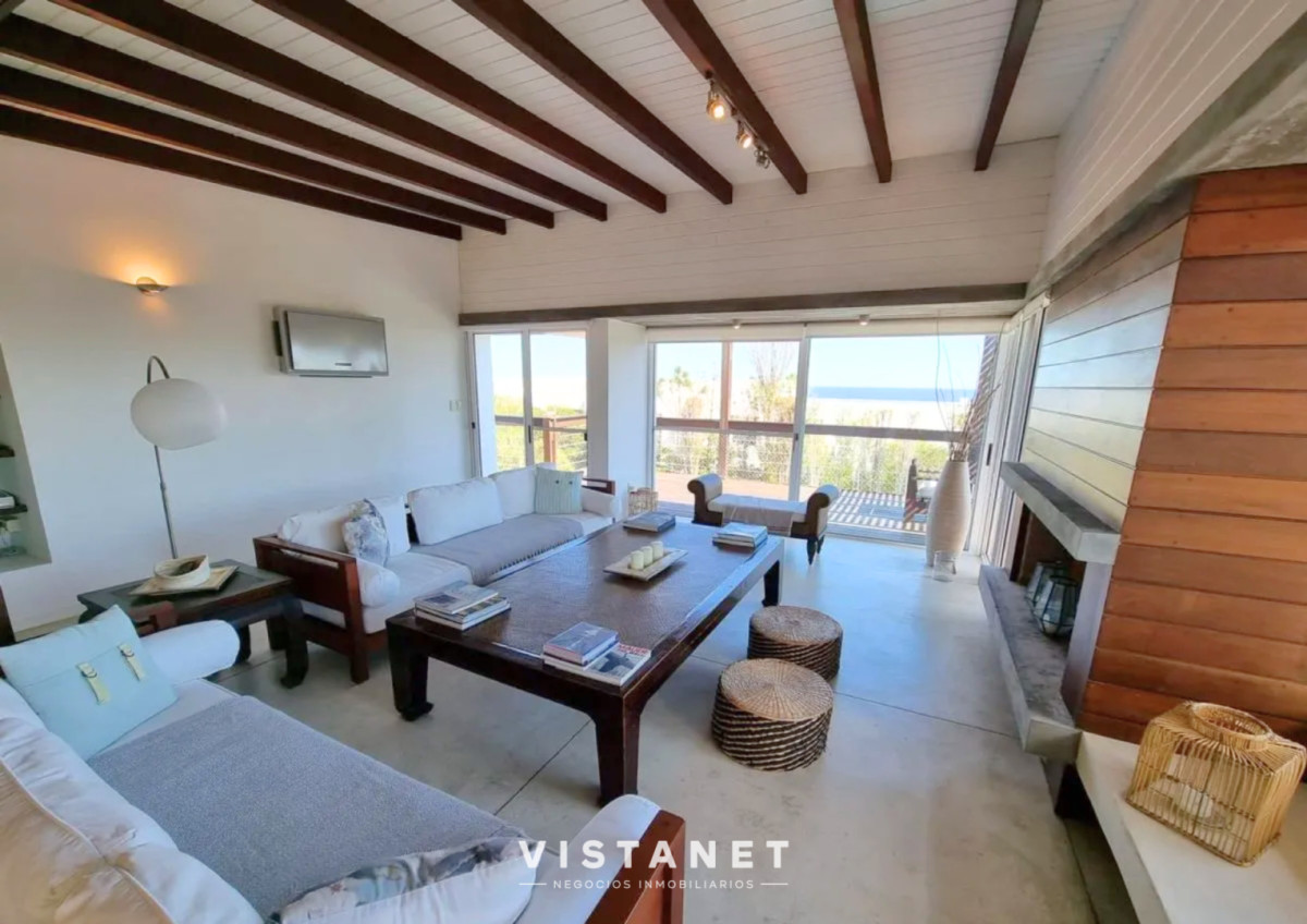 Casa ID.293 - Gran Propiedad en Barrio Privado Punta Piedras - El Chorro