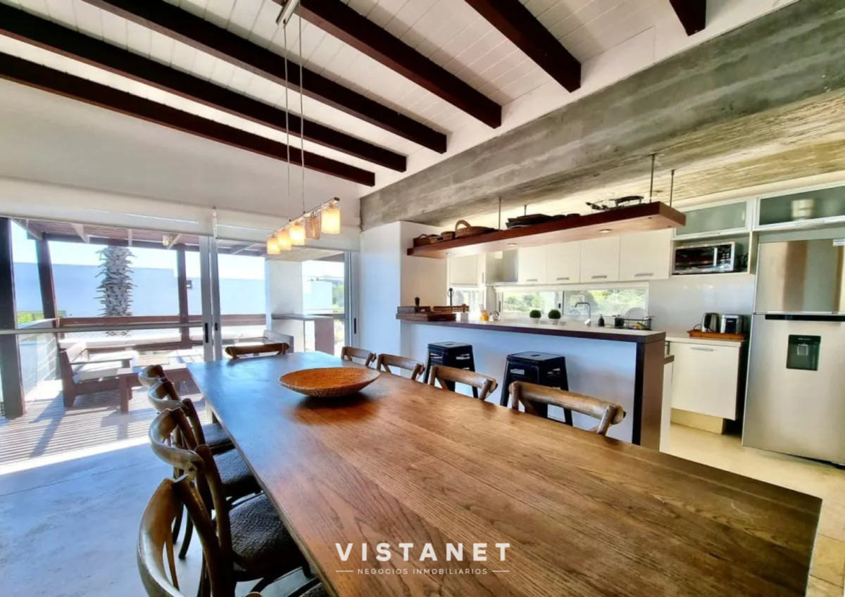 Casa ID.293 - Gran Propiedad en Barrio Privado Punta Piedras - El Chorro