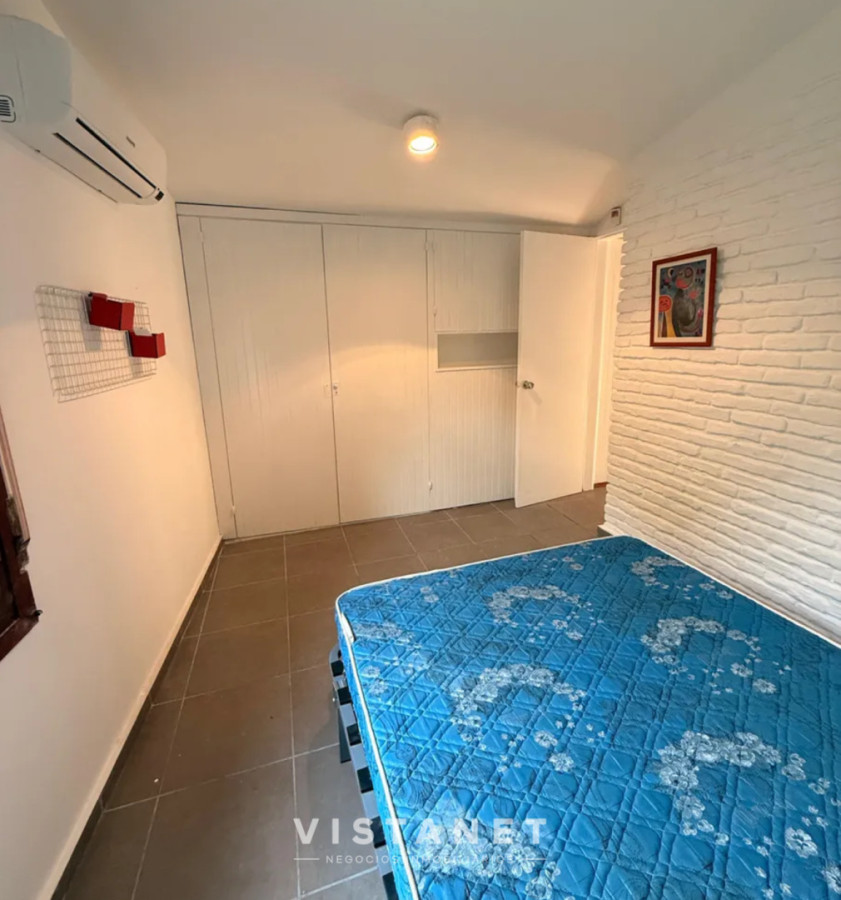 Casa ID.243/Venta-Casa-de-Tres-Dormitorios-en-Pinares,-Punta-del-Este- - Venta Casa de Tres Dormitorios en Pinares, Punta del Este 