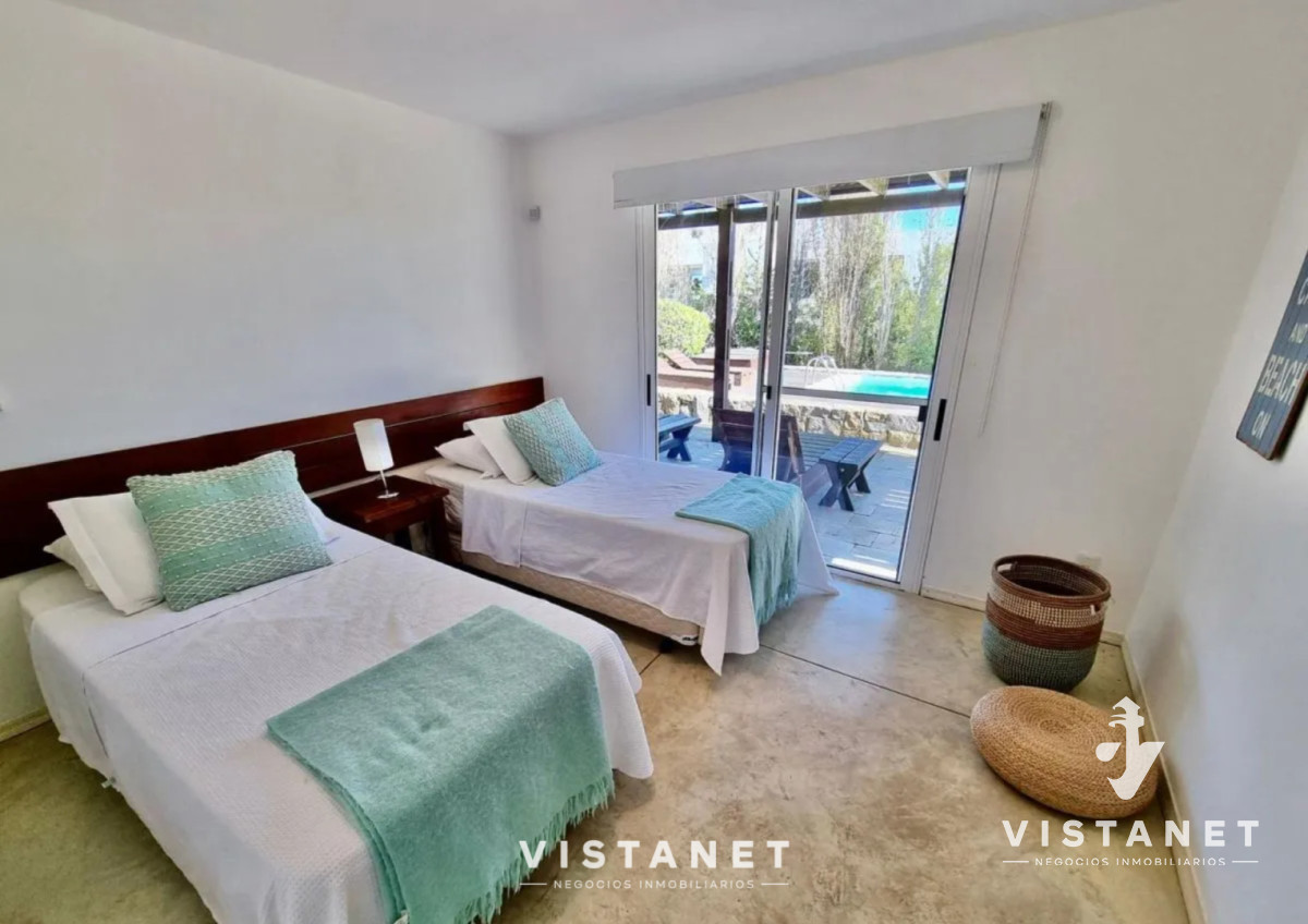 Casa ID.293/Gran-Propiedad-en-Barrio-Privado-Punta-Piedras---El-Chorro - Gran Propiedad en Barrio Privado Punta Piedras - El Chorro