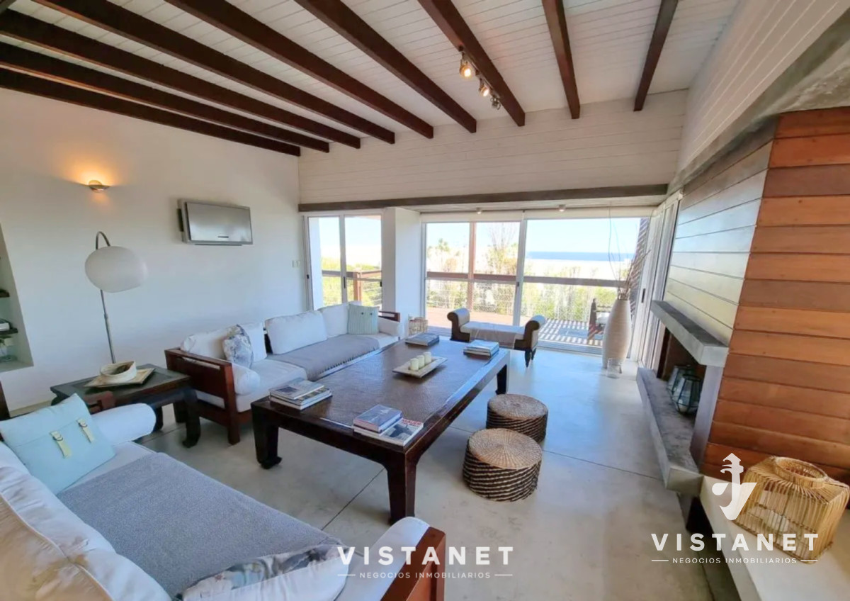 Casa ID.293/Gran-Propiedad-en-Barrio-Privado-Punta-Piedras---El-Chorro - Gran Propiedad en Barrio Privado Punta Piedras - El Chorro