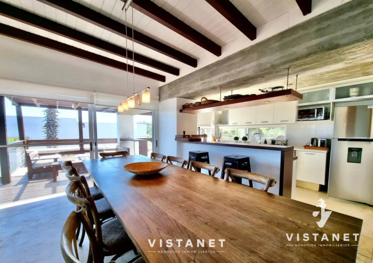 Casa ID.293/Gran-Propiedad-en-Barrio-Privado-Punta-Piedras---El-Chorro - Gran Propiedad en Barrio Privado Punta Piedras - El Chorro