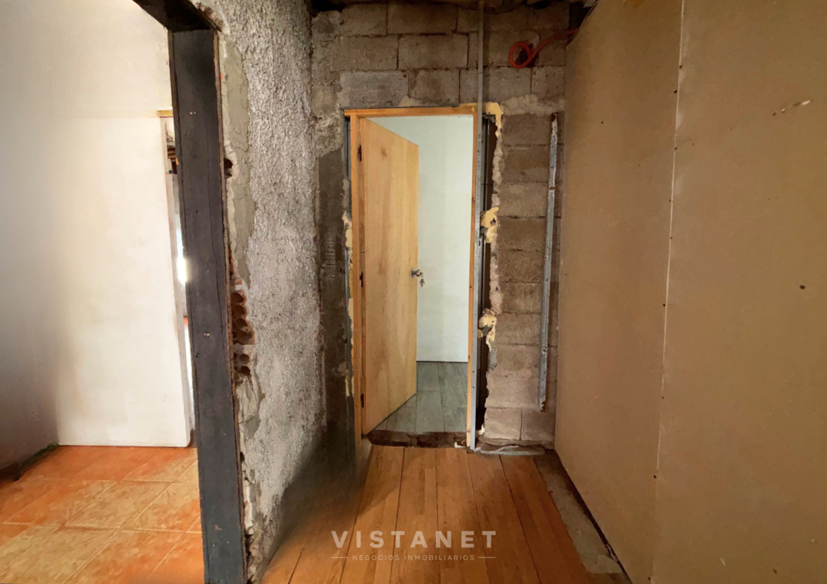 Casa ID.185/Venta-Casa-Tres-Dormitorios-Colinas-de-Solymar- - Venta Casa Tres Dormitorios Colinas de Solymar 