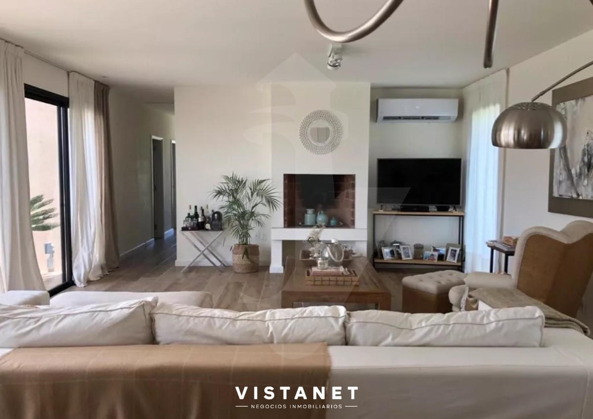 Colinas de Carrasco - GoPunta - Portal Inmobiliario de Punta del Este - Maldonado