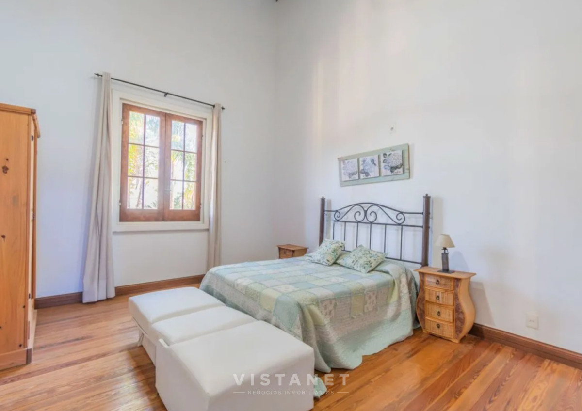 Casa ID.257/Venta-de-Casa-de-Tres-Dormitorios-en-Atlantida,-sobre-Rambla- - Venta de Casa de Tres Dormitorios en Atlantida, sobre Rambla 