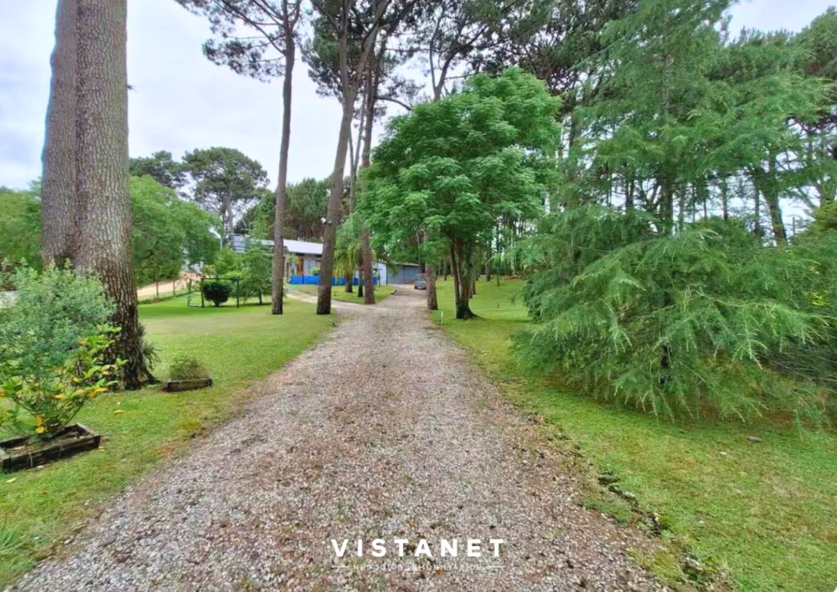 Casa ID.384/Venta-Casa-de-4-Dormitorios-en-Punta-Ballena - Venta Casa de 4 Dormitorios en Punta Ballena