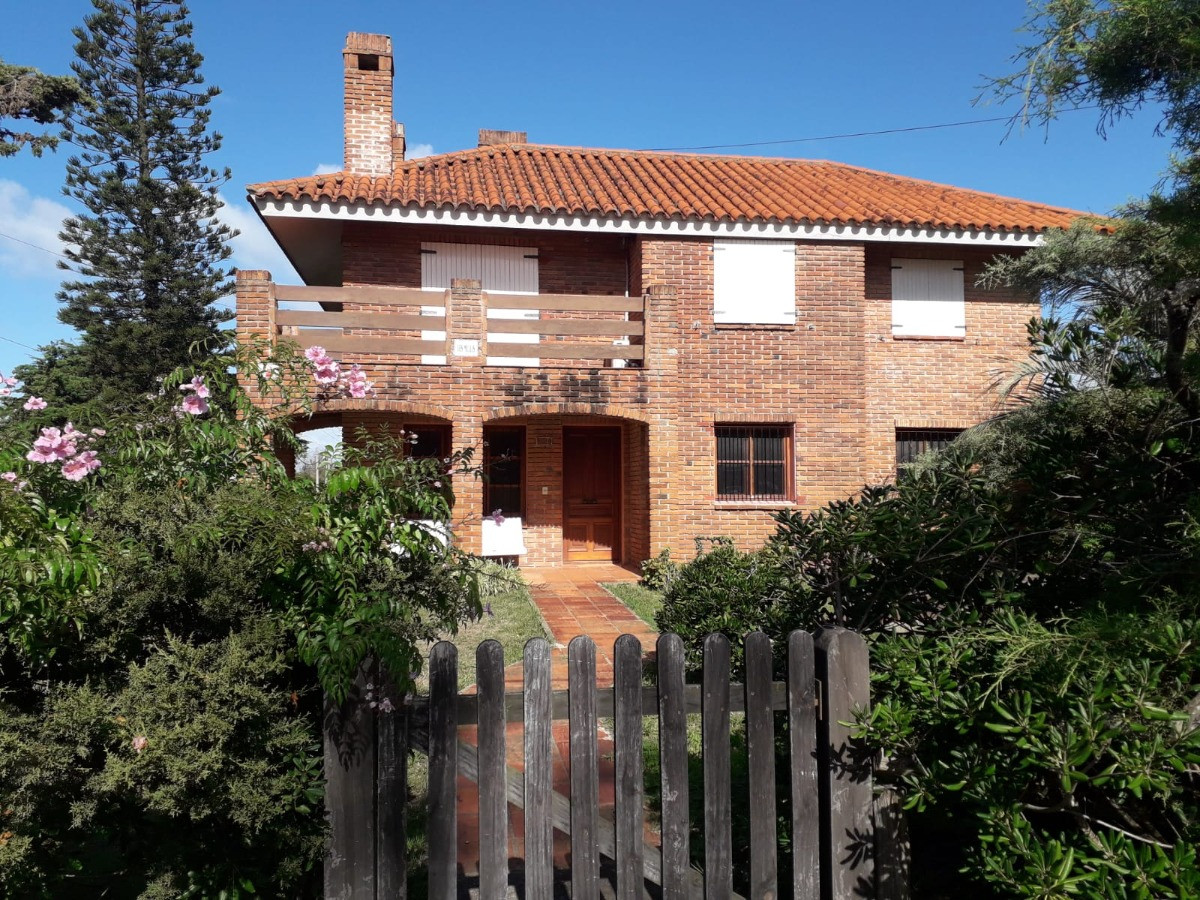 La Balconada - GoPunta - Portal Inmobiliario de Punta del Este - Maldonado