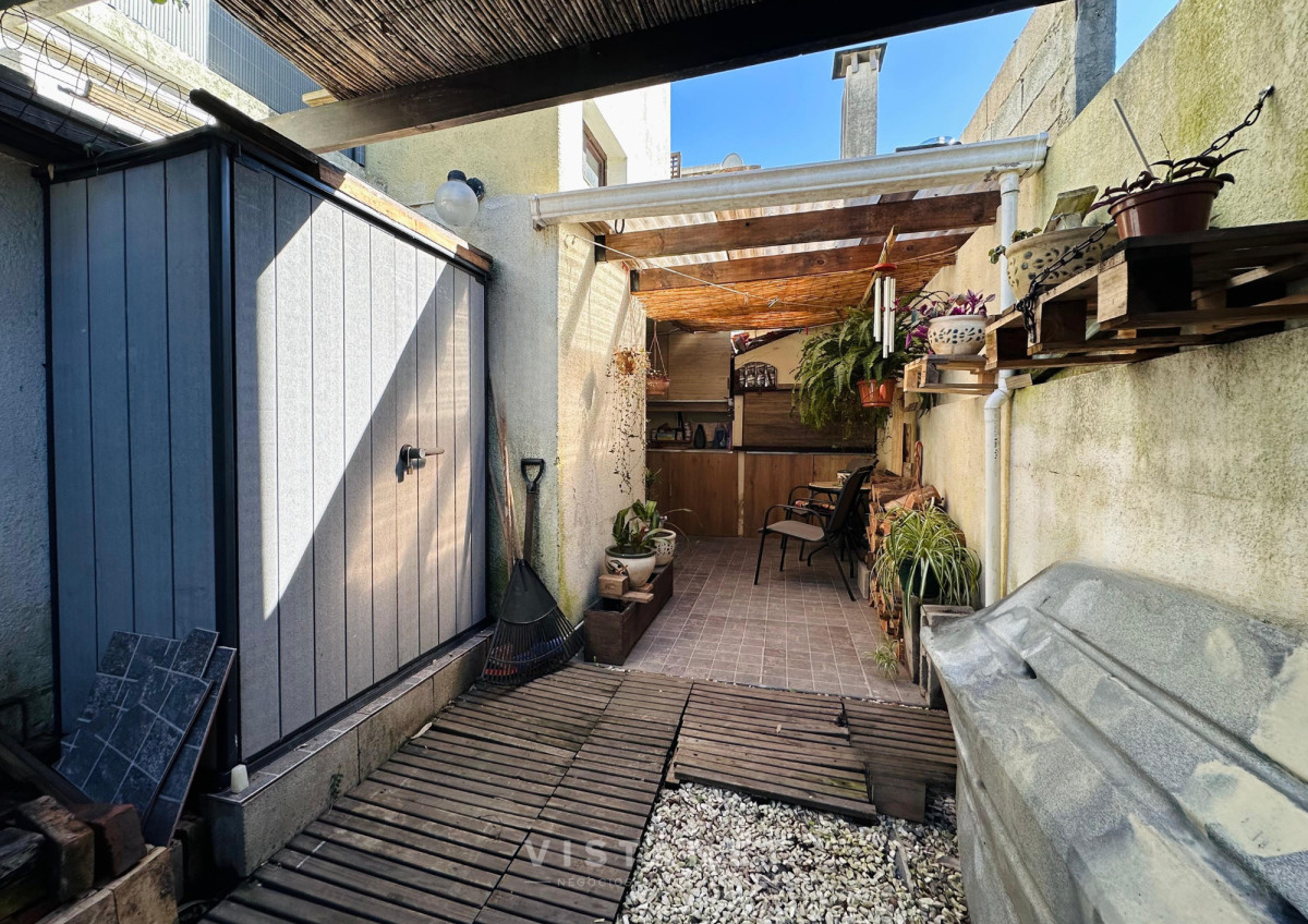 Casa ID.190/Venta-Casa-Tres-Dormitorios-en-Atlantida- - Venta Casa Tres Dormitorios en Atlantida 