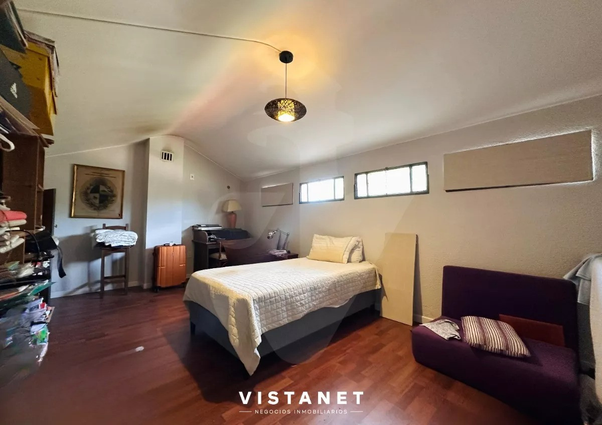 Casa ID.65/Casa-En-Venta,-4-dormitorios-en-Atlantida-cerca-del-mar - Casa En Venta, 4 dormitorios en Atlantida cerca del mar