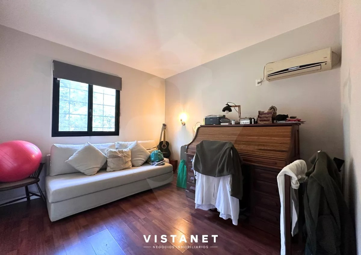 Casa ID.65/Casa-En-Venta,-4-dormitorios-en-Atlantida-cerca-del-mar - Casa En Venta, 4 dormitorios en Atlantida cerca del mar