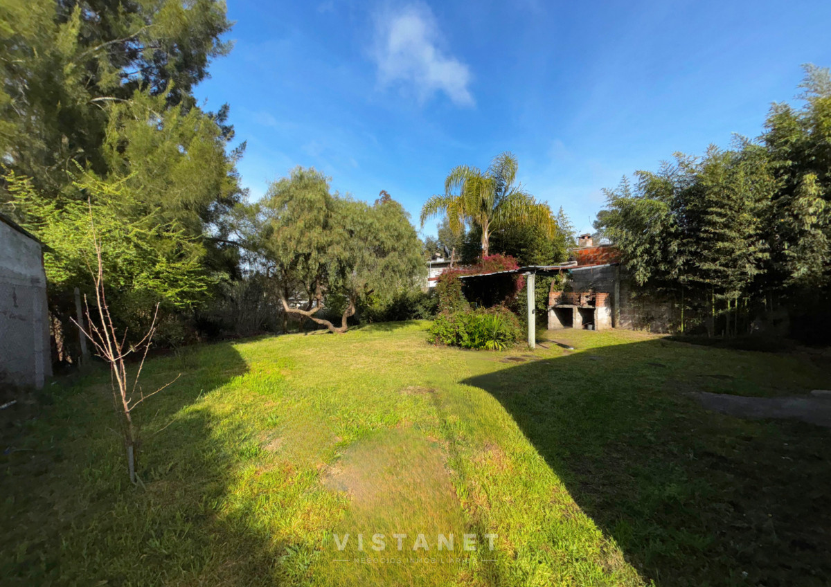 Casa ID.185/Venta-Casa-Tres-Dormitorios-Colinas-de-Solymar- - Venta Casa Tres Dormitorios Colinas de Solymar 