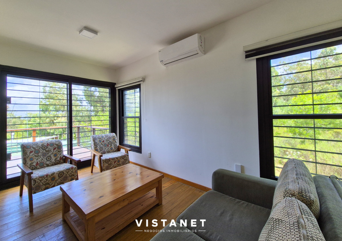 Casa ID.376/ - Casa en Piriápolis, Punta Fria