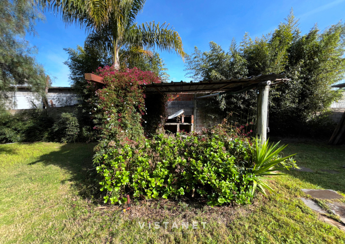 Casa ID.185/Venta-Casa-Tres-Dormitorios-Colinas-de-Solymar- - Venta Casa Tres Dormitorios Colinas de Solymar 