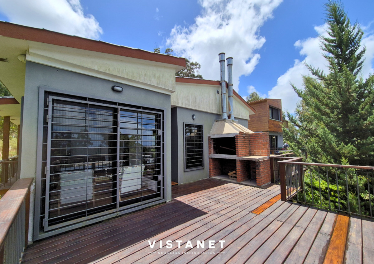 Casa ID.376/ - Casa en Piriápolis, Punta Fria