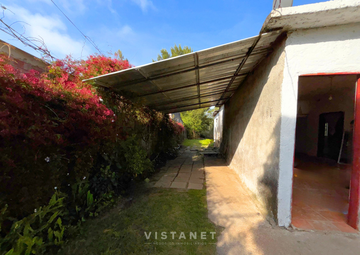 Casa ID.185/Venta-Casa-Tres-Dormitorios-Colinas-de-Solymar- - Venta Casa Tres Dormitorios Colinas de Solymar 