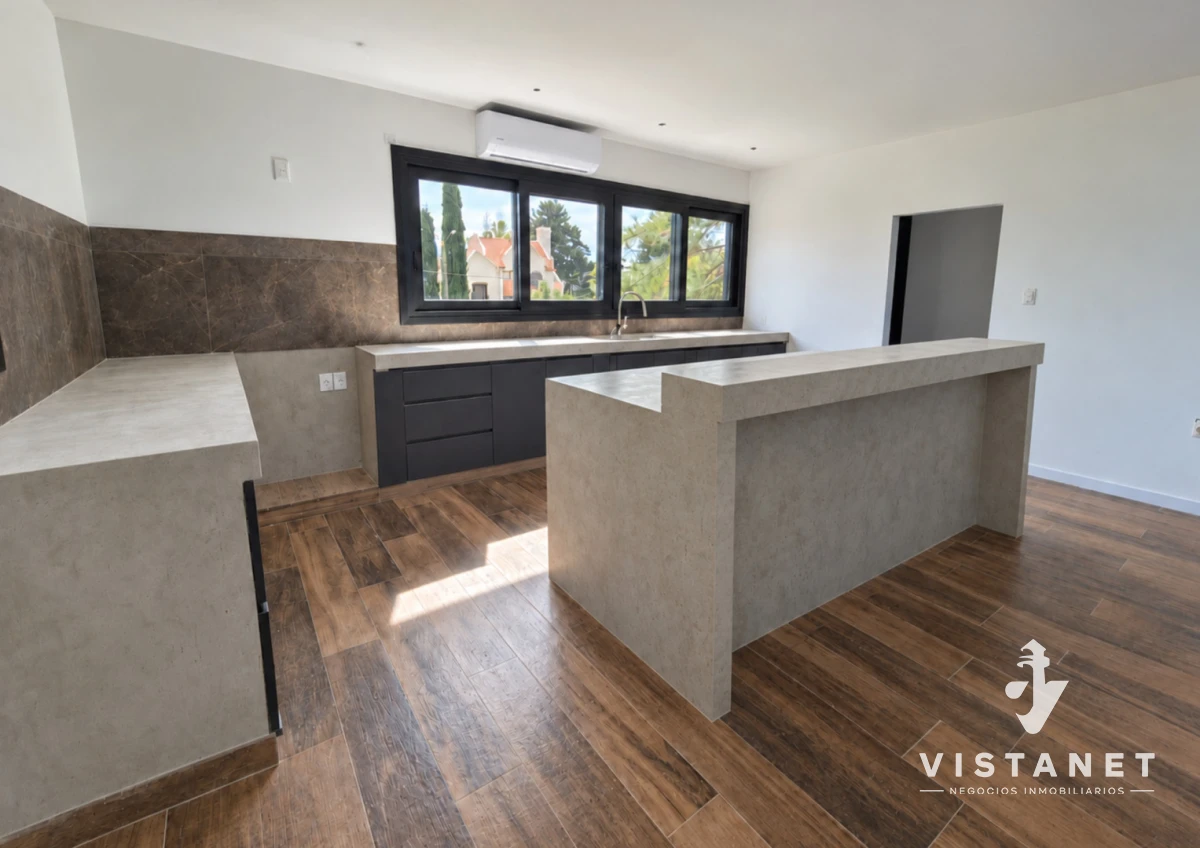Casa ID.458 - Moderna Propiedad a Estrenar en venta casa de 3 Dormitorios Punta de Este