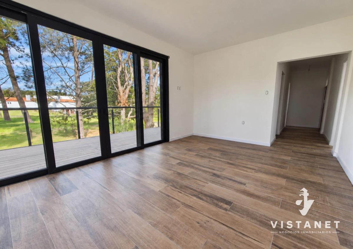 Casa ID.458 - Moderna Propiedad a Estrenar en venta casa de 3 Dormitorios Punta de Este