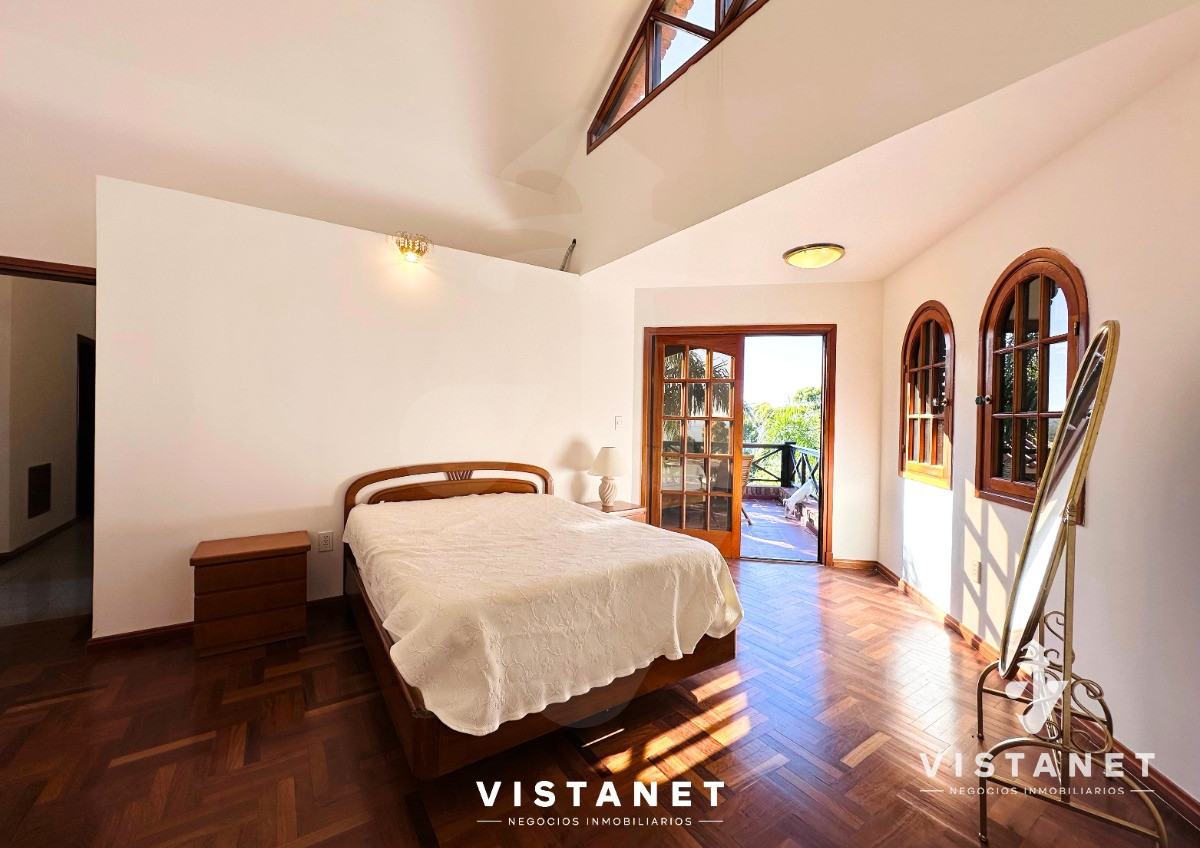 Casa ID.49/Venta-De-Espectacular-Casa-Familiar-Con-Vistas-Panorámicas,-En-Piriapolis - Venta De Espectacular Casa Familiar Con Vistas Panorámicas, En Piriapolis