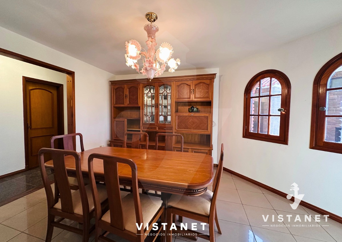 Casa ID.49/Venta-De-Espectacular-Casa-Familiar-Con-Vistas-Panorámicas,-En-Piriapolis - Venta De Espectacular Casa Familiar Con Vistas Panorámicas, En Piriapolis