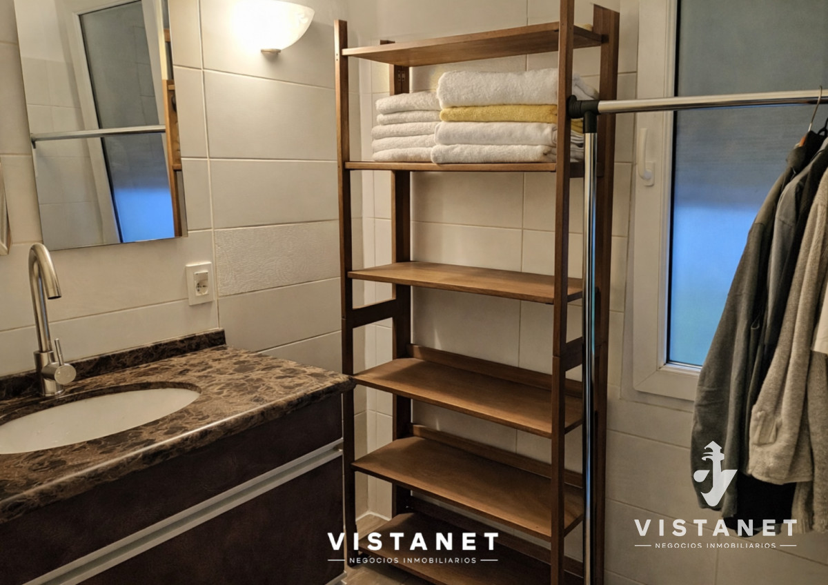 Casa ID.356/Gran-Propiedad-de-4-dormitorios-en-Venta-en-La-Floresta - Gran Propiedad de 4 dormitorios en Venta en La Floresta