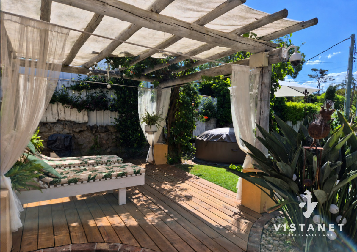 Casa ID.341/Residencia-Exclusiva-en-El-Fortín-de-Santa-Rosa-con-Vista-al-Mar - Residencia Exclusiva en El Fortín de Santa Rosa con Vista al Mar