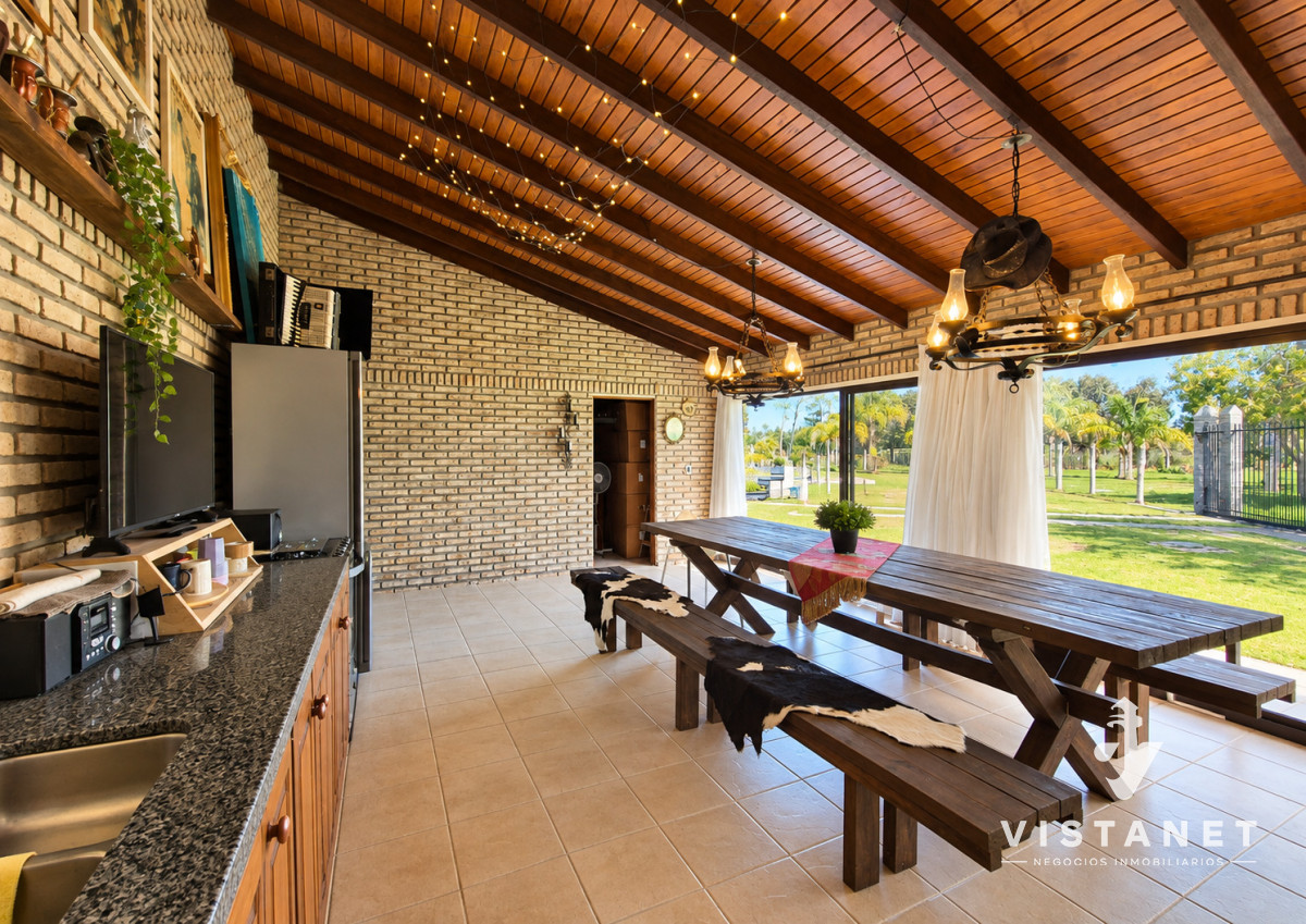 Casa ID.212/Oportunidad-en-Bello-Horizonte---Casa-de-categoría-cerca-del-mar - Oportunidad en Bello Horizonte - Casa de categoría cerca del mar