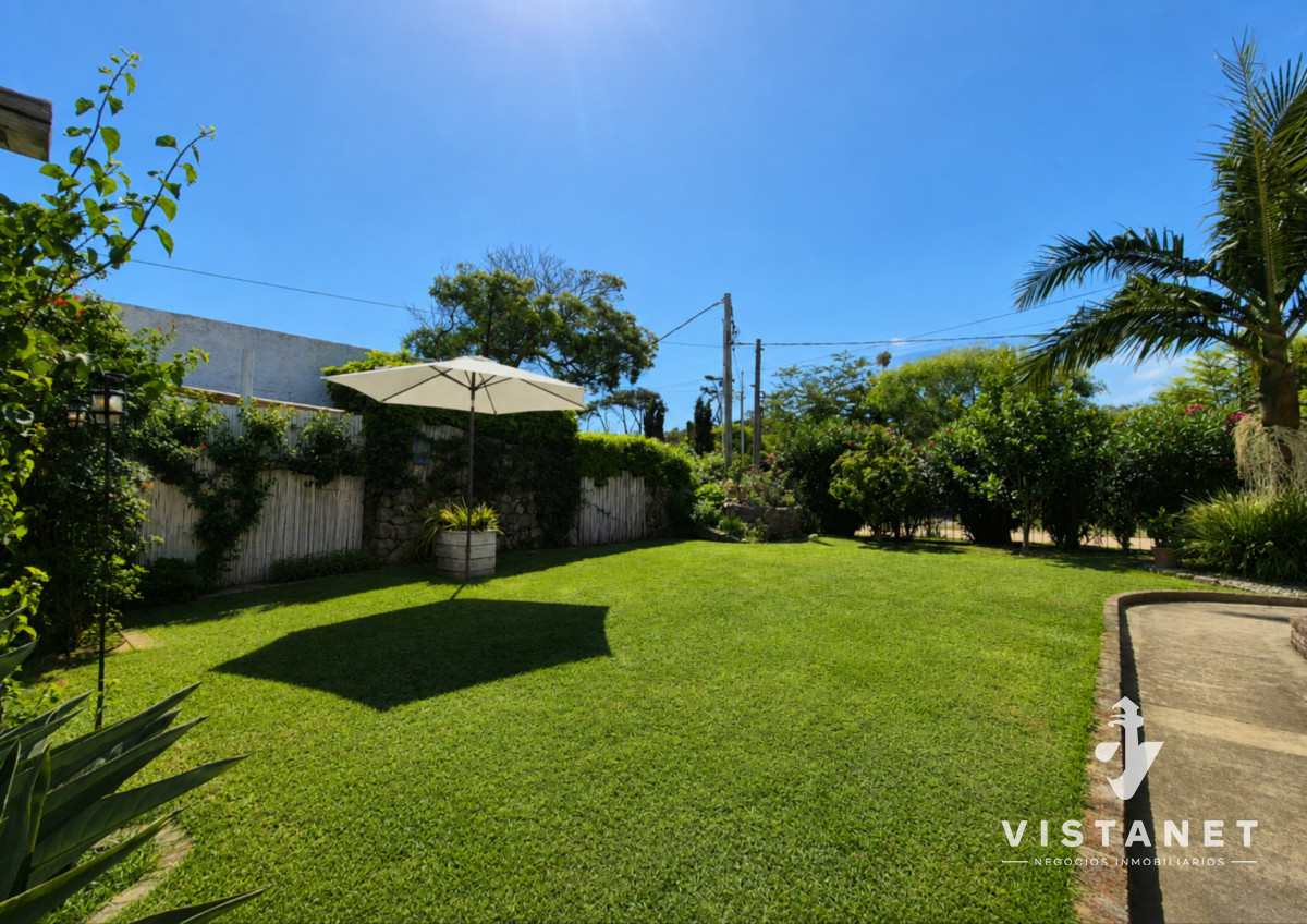 Casa ID.341/Residencia-Exclusiva-en-El-Fortín-de-Santa-Rosa-con-Vista-al-Mar - Residencia Exclusiva en El Fortín de Santa Rosa con Vista al Mar