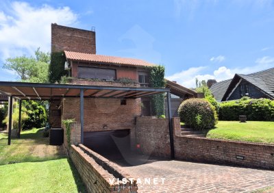 Casa En Alquiler De 4 Dormitorios En Lomas De La Tahona