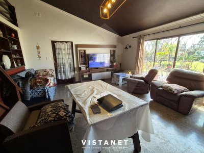 Casa En Venta 4 Dormitorios En Parque Del Plata Sur