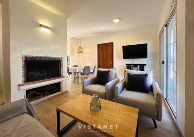 Casa en Venta, 2 dormitorios en Playa Grande, Piriápolis