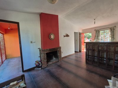 Casa En Venta 1 Dormitorio, Las Toscas Sur