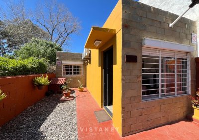 Venta Casa Dos Dormitorios Atlántida 