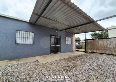 Casa En Alquiler Anual 1 Dormitorio City Golf 