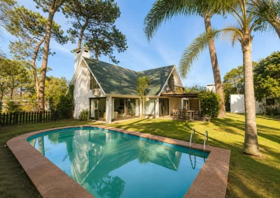 Venta Gran Residencia de 5 Dormitorios en Lugano, Punta del Este 
