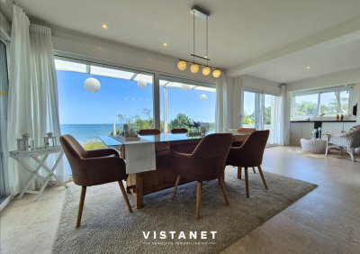 Residencia Exclusiva en El Fortín de Santa Rosa con Vista al Mar