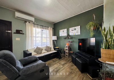 Venta Casa Tres Dormitorios en Atlantida 