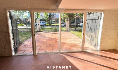 Casa en venta de 4 dormitorios en el centro de Atlantida Sur