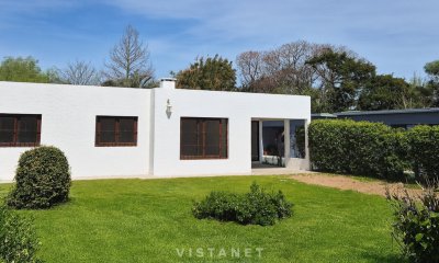 Venta Casa mas Apartamento en Salinas