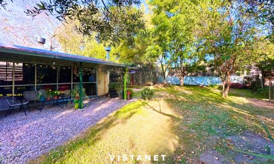 Casa En Venta En Parque Del Plata Sur