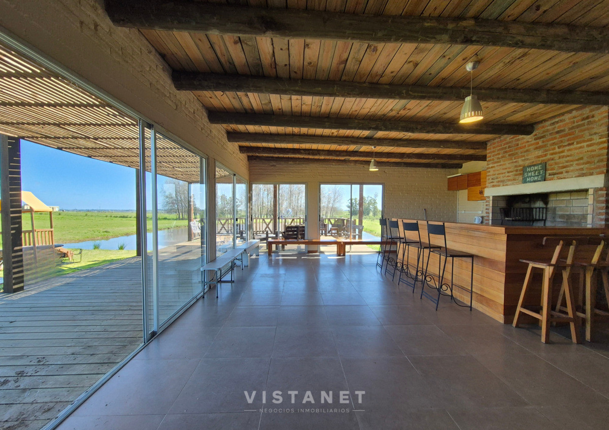 Chacra ID.204/Venta-de-Chacra,-4-dormitorios-con-piscina-y-lago-en-barrio-privado-Atlantida - Venta de Chacra, 4 dormitorios con piscina y lago en barrio privado Atlantida