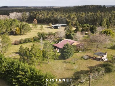 Chacra En Venta De 5,2 Ha Sobre Ruta 11 Con Casa De Campo