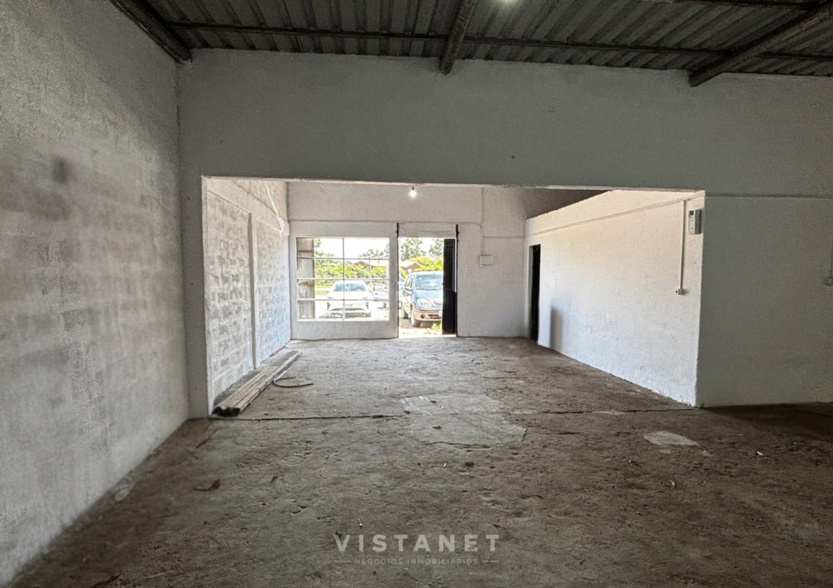 Local Comercial ID.242/ - Local en Atlantida, Estación Atlántida