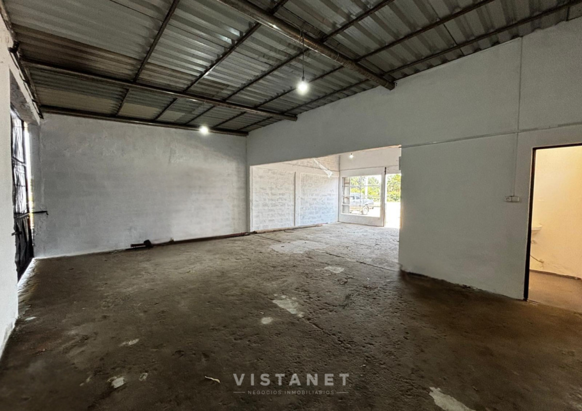 Local Comercial ID.242/ - Local en Atlantida, Estación Atlántida
