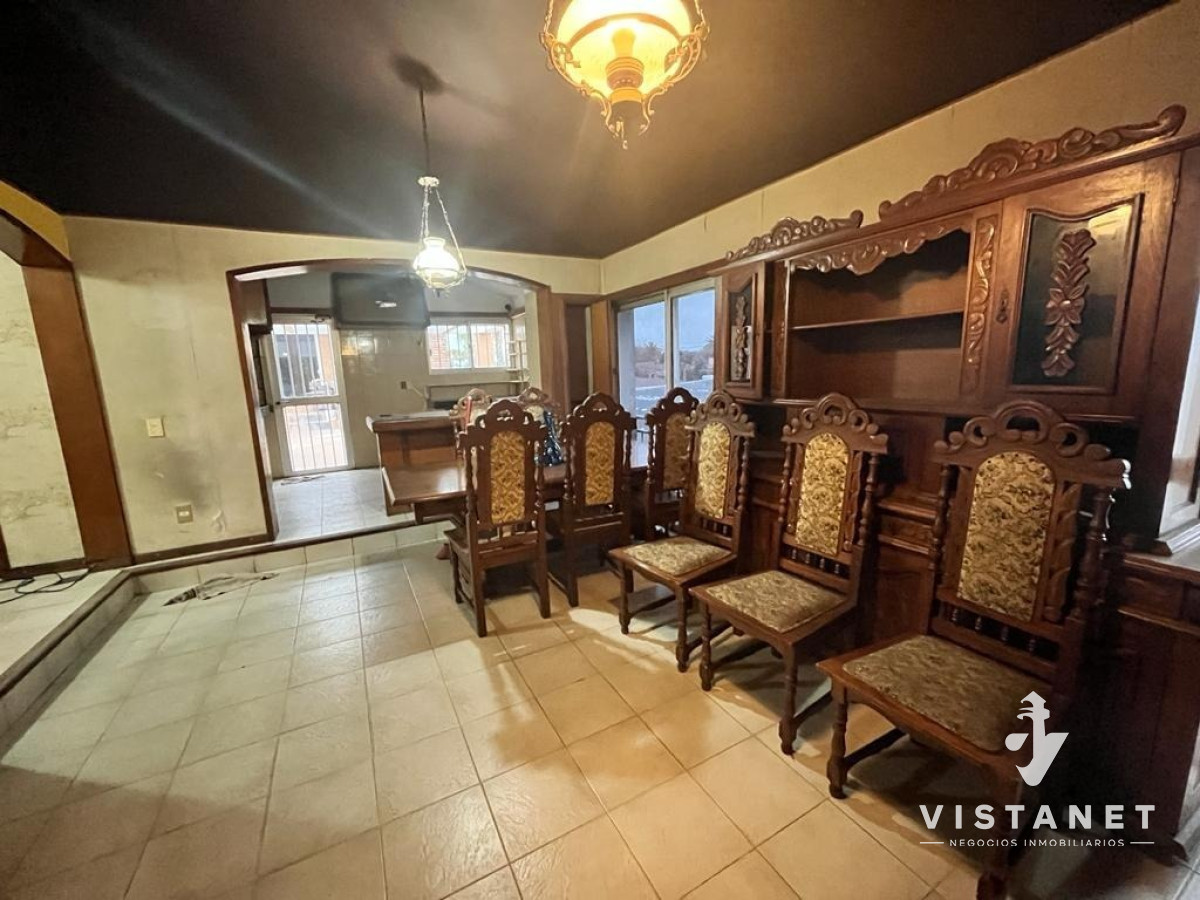 Local Comercial ID.78/Locales-Comerciales- -Apartamento-A-La-Venta-En-Piedras-Blancas - Locales Comerciales + Apartamento A La Venta En Piedras Blancas