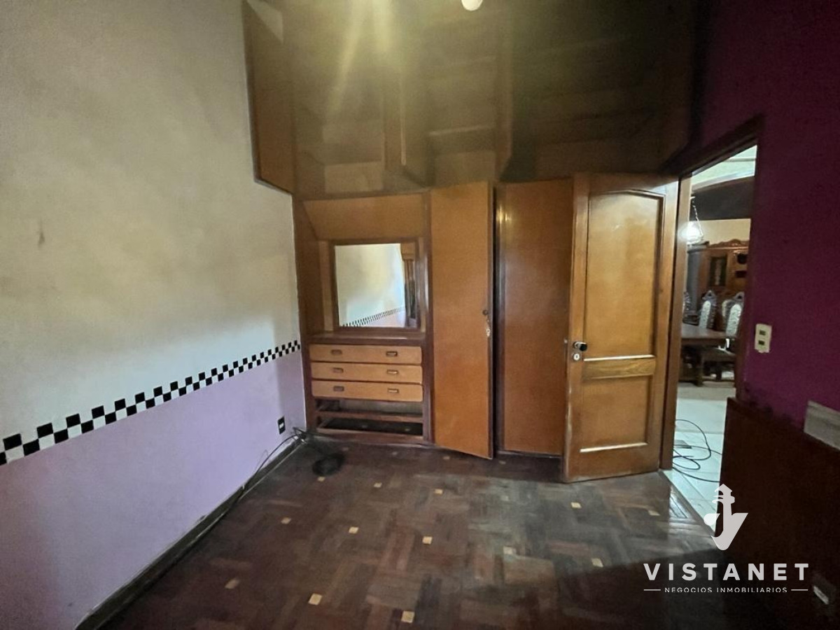 Local Comercial ID.78/Locales-Comerciales- -Apartamento-A-La-Venta-En-Piedras-Blancas - Locales Comerciales + Apartamento A La Venta En Piedras Blancas