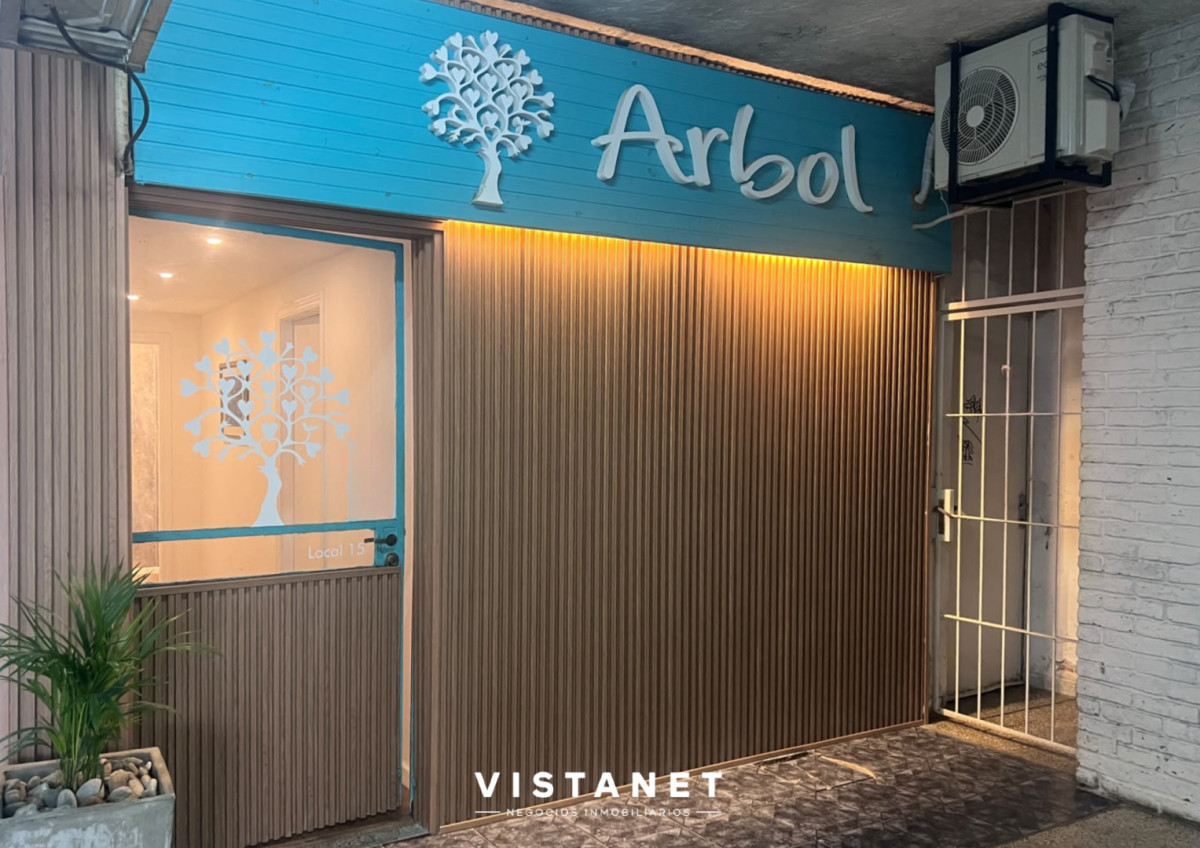 Local Comercial ID.413/ - Local en Atlantida, Atlántida