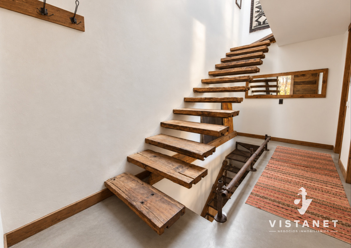 Local Comercial ID.448/Venta-Propiedad-Comercial-sobre-Av.-Italia-en-Carrasco-con-casa,-local-y-oficinas - Venta Propiedad Comercial sobre Av. Italia en Carrasco con casa, local y oficinas