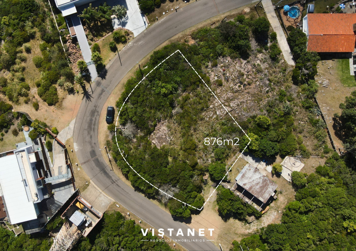 Terreno ID.353/Venta-de-gran-Terreno-sobre-Cerro-San-Antonio,-Piriapolis - Venta de gran Terreno sobre Cerro San Antonio, Piriapolis