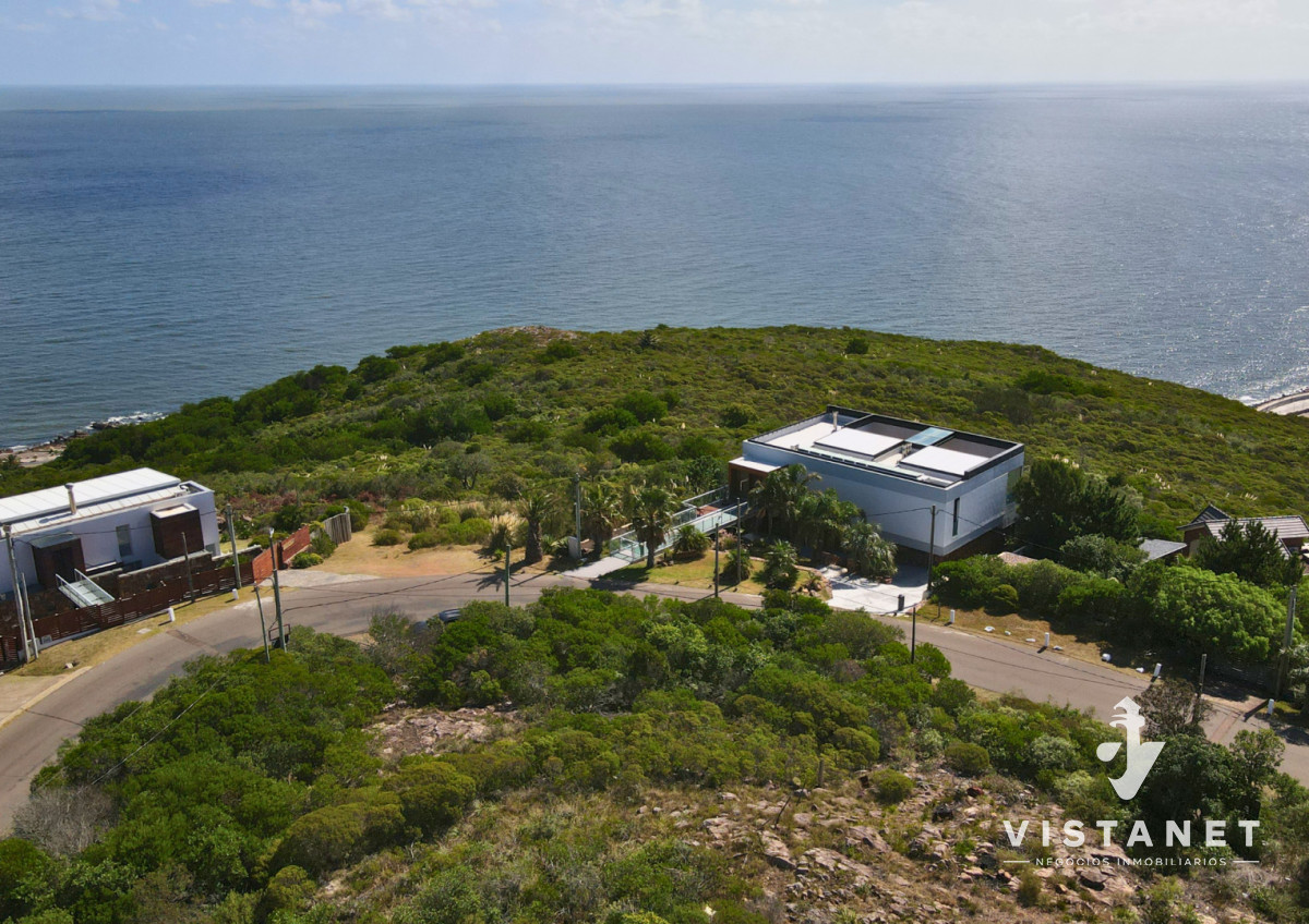 Terreno ID.353/Venta-de-gran-Terreno-sobre-Cerro-San-Antonio,-Piriapolis - Venta de gran Terreno sobre Cerro San Antonio, Piriapolis